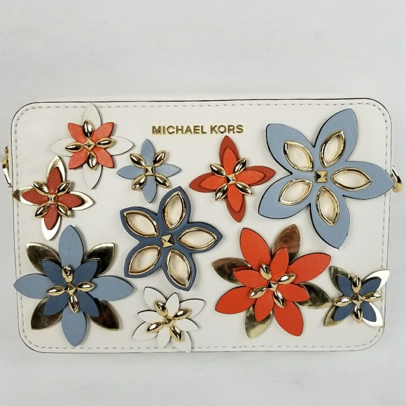 ❤SOLD❤NWT Michael Kors Flowers Messenger - Picture 3 of 8